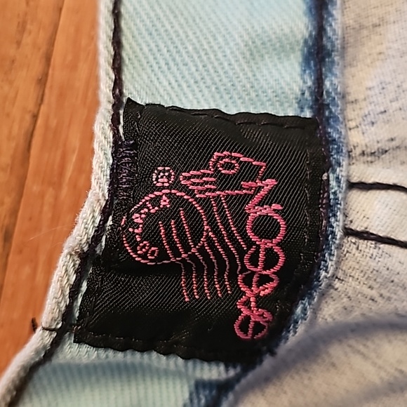 Vintage Sasson Striped Jean Shorts Women's Jr Size 24" Waist X 4" Inseam Length - Picture 6 of 13